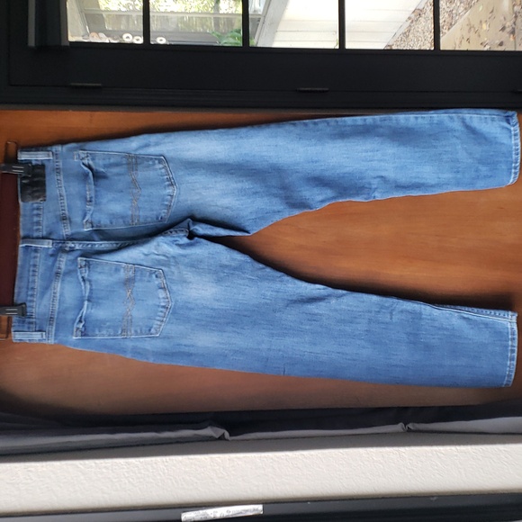 Boy's Denizen Jeans 14 208 Taper Fit - Picture 3 of 6